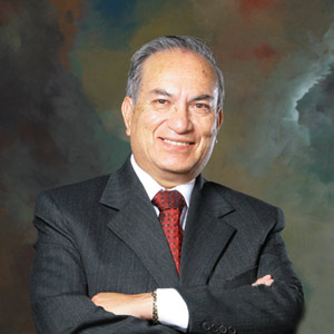 Dr. Marcelo Erazo Bastidas